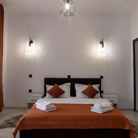 Holiday home Casa Cu Bujori